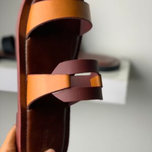 Evetincts brown shoe